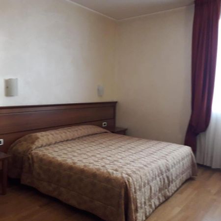 Albergo Ristorante Campanile Azzurro Villafranca Padovana Zewnętrze zdjęcie